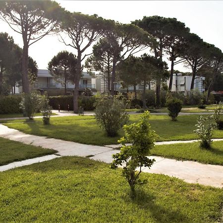 Villa Artino Durrës Esterno foto