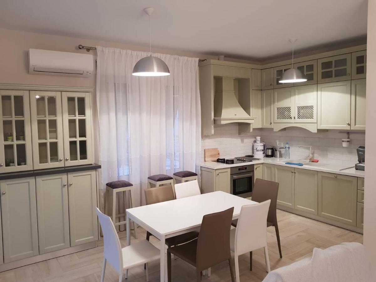 Villa Artino Durrës Esterno foto