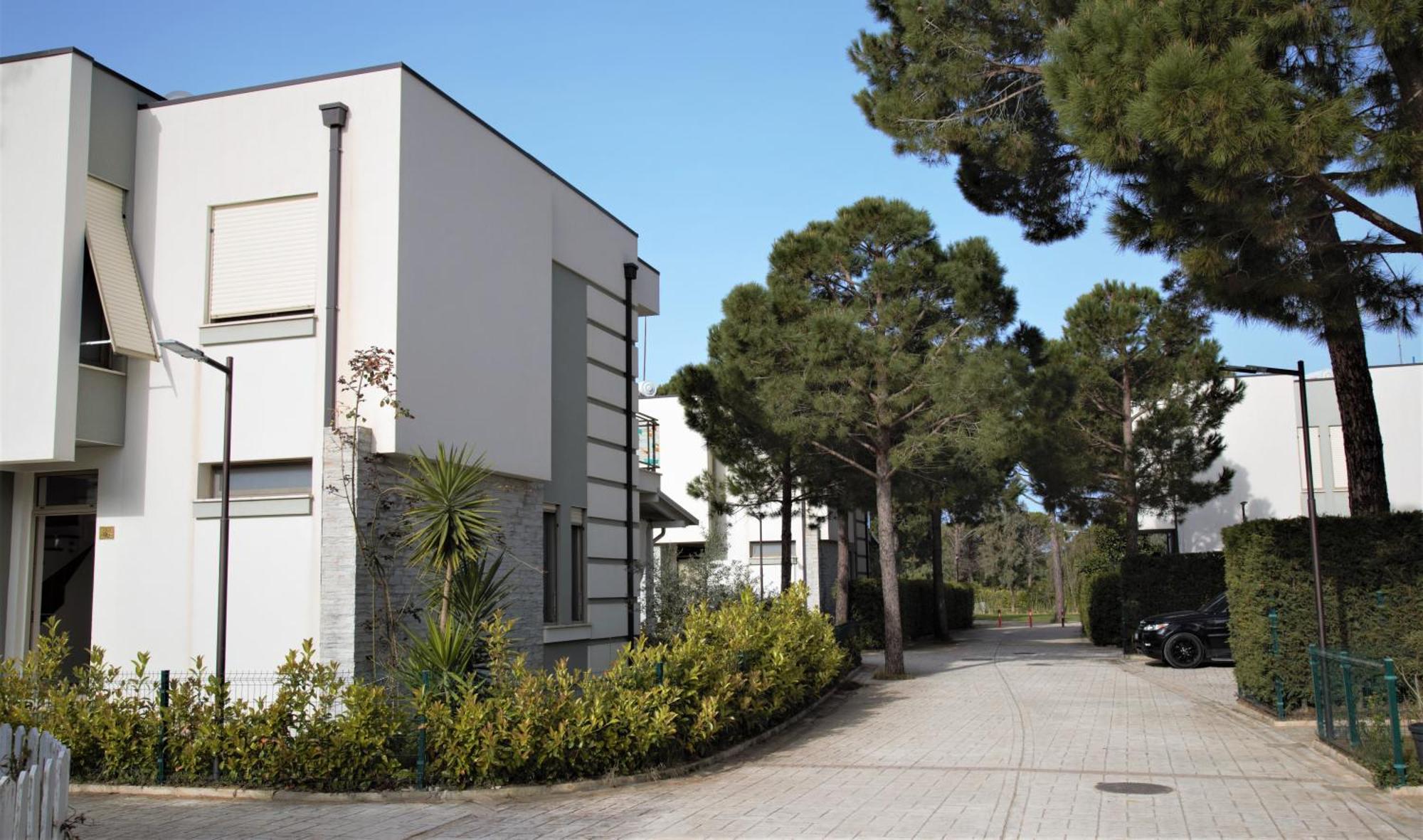 Villa Artino Durrës Esterno foto